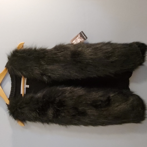 New Sebby Collection faux fur black vest size medium - Picture 7 of 7